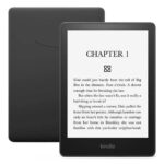 Amazon Kindle Paperwhite Signature Edition 32GB siyah model, 6.8 inç 300 ppi ekranlı e-kitap okuyucu ön ve arka görünüm