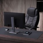 DASUNG Paperlike 253 25.3 inç E-Ink Monitör, ofis masasında arka görünüm