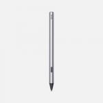 Onyx Boox InkSense Plus yan düğmeli kalem; ince gövde tasarımı, metalik yüzeyi ve hassas uç yapısıyla not alma ve çizim için üretilmiş olarak gösteriliyor.